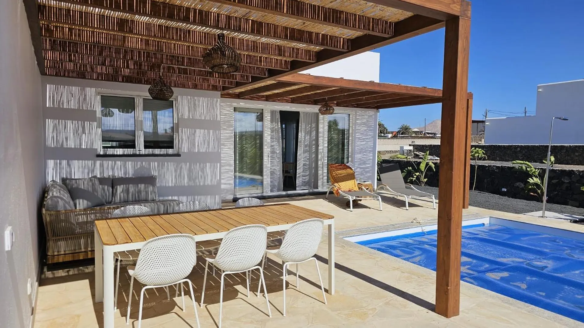 Villa Utopia Lajares 0*,  Spain