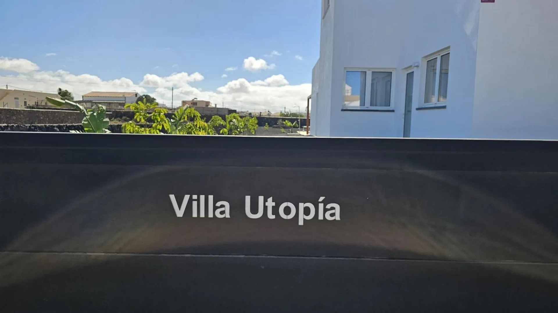 Villa Utopia Lajares